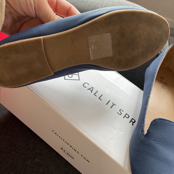 Flats - Picture 2 of 3